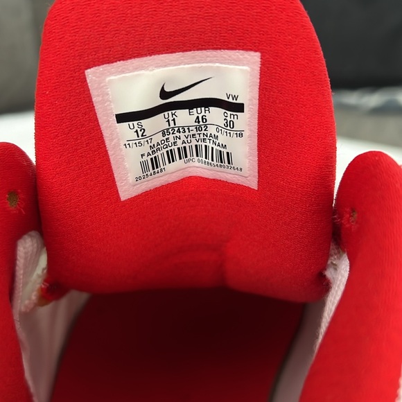 NIKE AIR Versitile Mens Shoes Size 12 - Picture 5 of 5